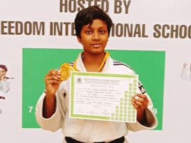  Mantra Pashte won the Gold Medal at the CBSE South Zone-II Judo championsh